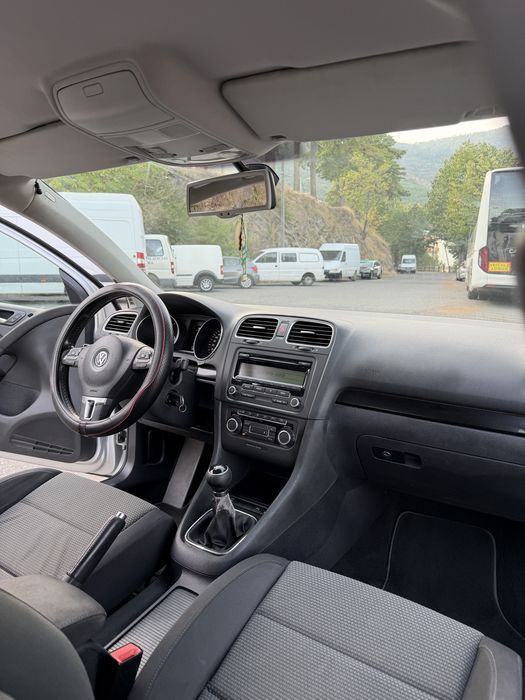 Volkswagen Golf VI 1.6 Tdi Trendline Bluemotion