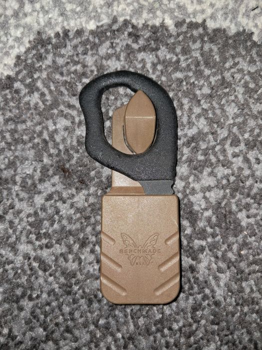 Тактичне спорядження