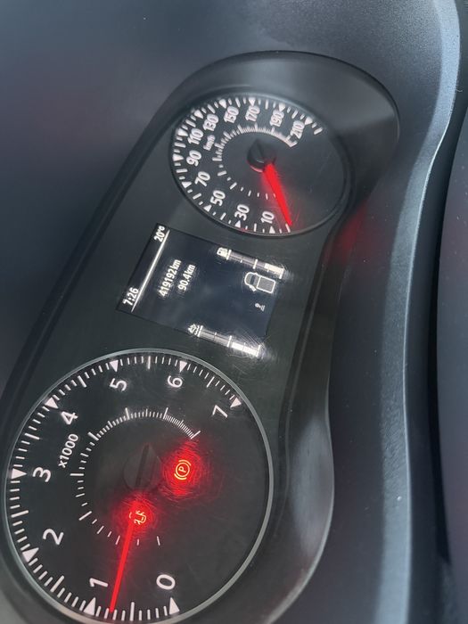 Renault Master 2020 Верхнє Завантаження