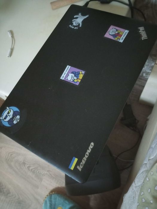 Продам ноутбук леново