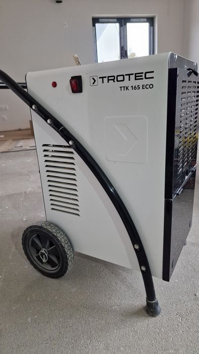 Osuszacz powierzchni budownaly