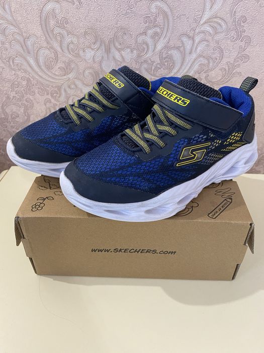 Кроссовки Skechers на мальчика
