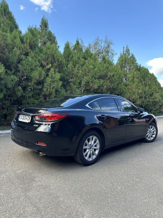 Продаж автомобіля Mazda 6
