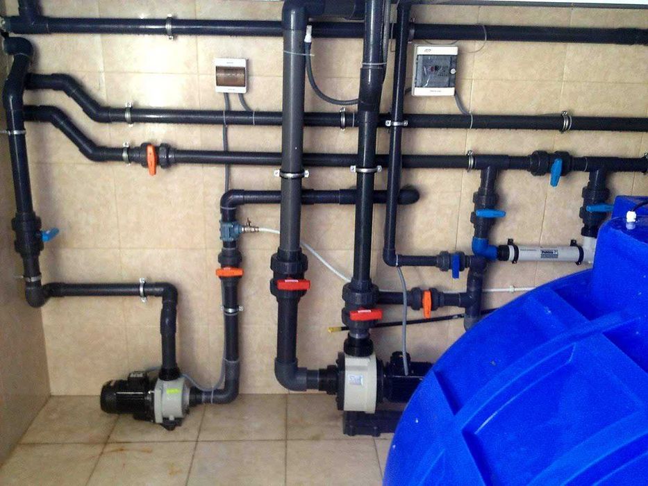 Строительство бассейнов в Украине. 
Оборудование для бассейнов. Химия.