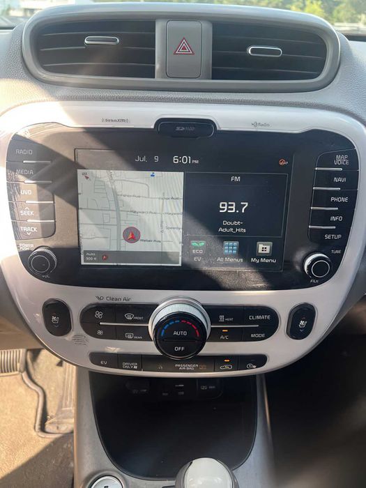 Kia Soul Ev +      2018