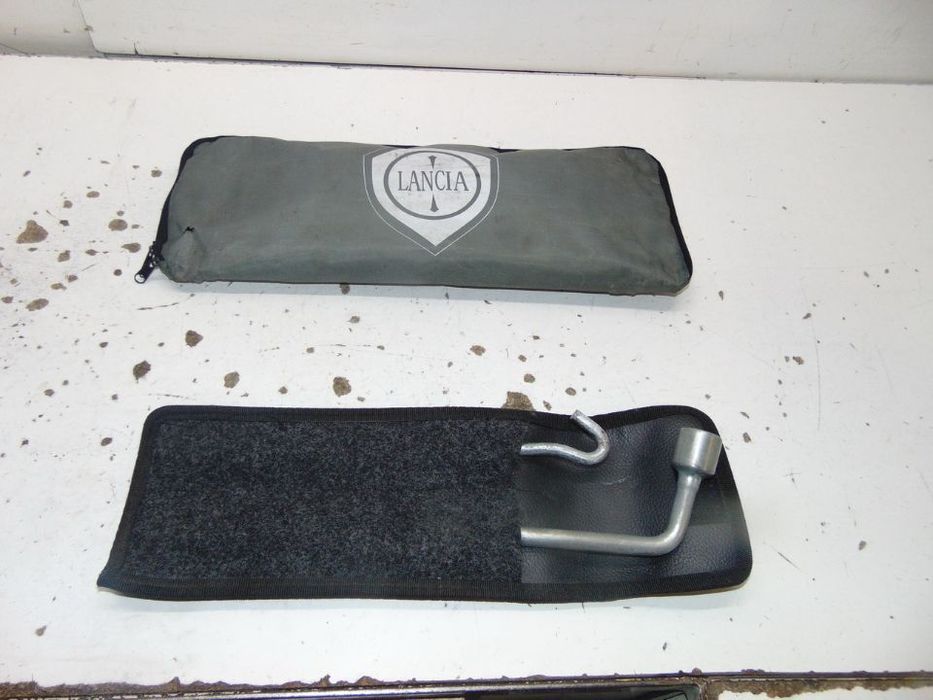 Kit emergência " nova de stock antigo