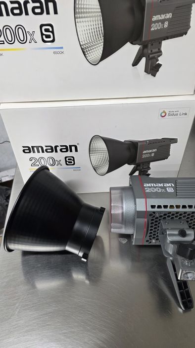 Свет постоянный  Amaran 200x S