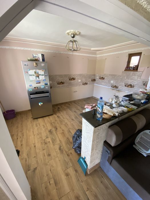 Продам будинок у передмісті Берегова