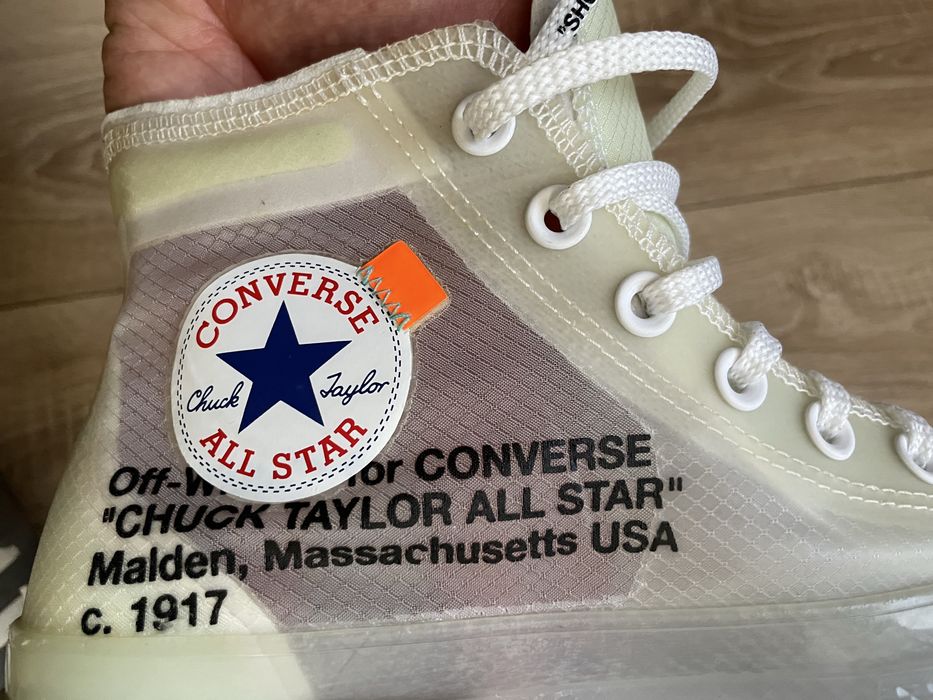 Converse off white