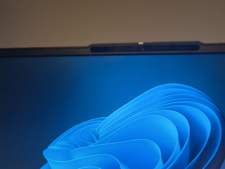 Lenovo IdeaPad Slim 3 – Como Novo | Ryzen 7 | 16 GB RAM | SSD 1 TB | Garantia 4 Anos