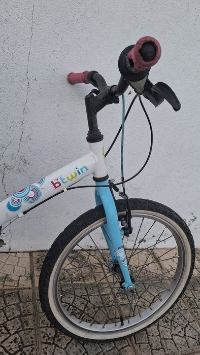 Bicicleta menina até 8 anos