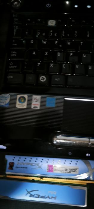 Selling Computers449236104999741444