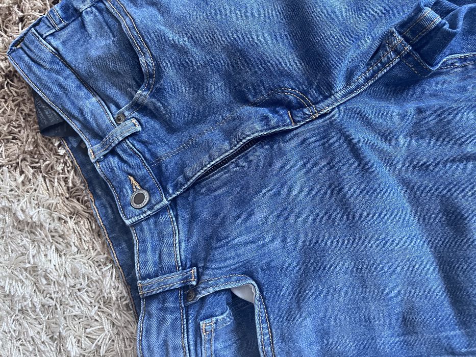 Джинси ZARA кльош