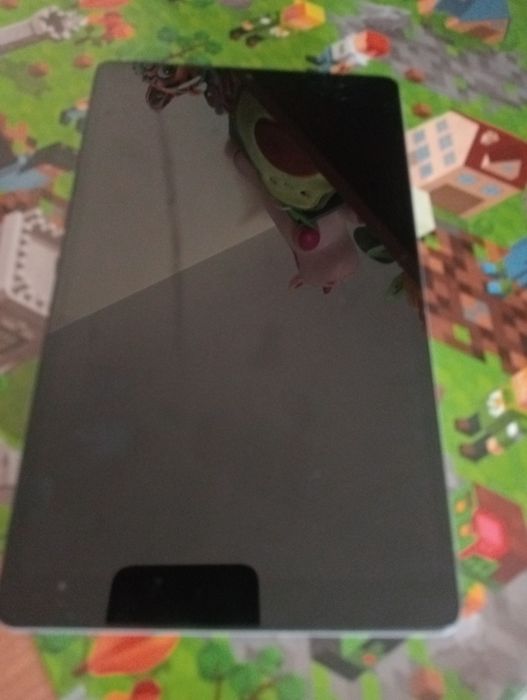 Tablet Lenovo  stan idealny