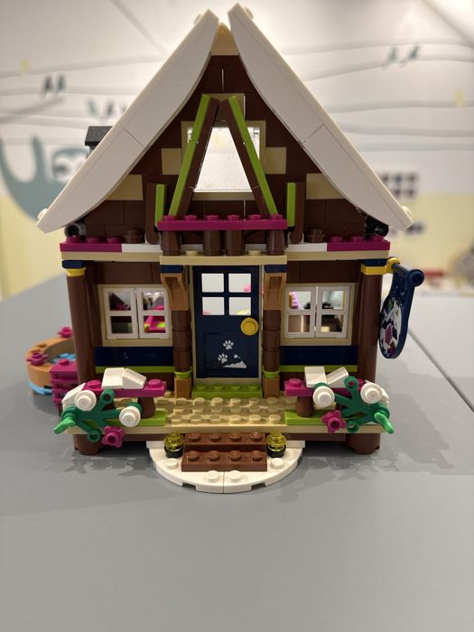 Lego Friends 41323 : Будиночок в горах