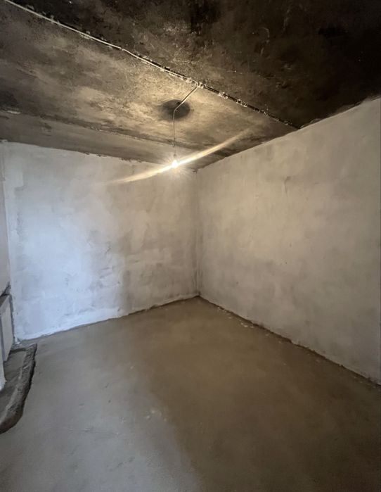 Продам 2-кімнатну квартиру