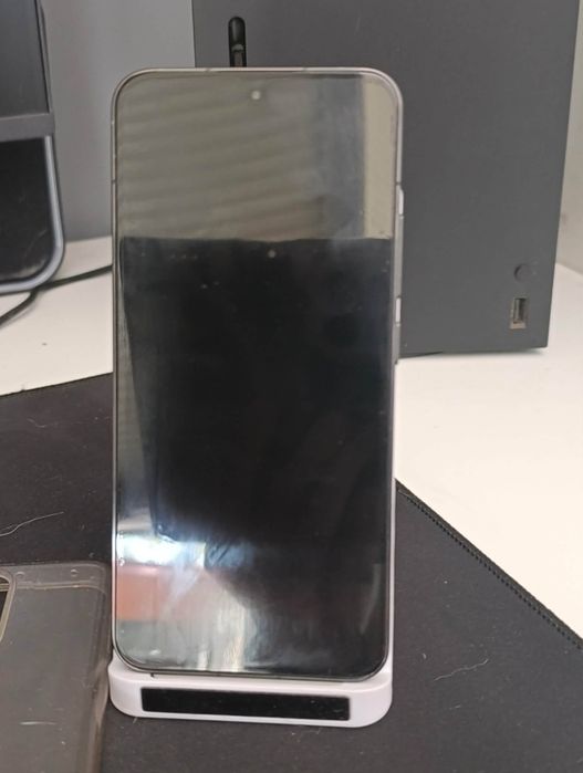 Sprzedam telefon Xiaomi 13