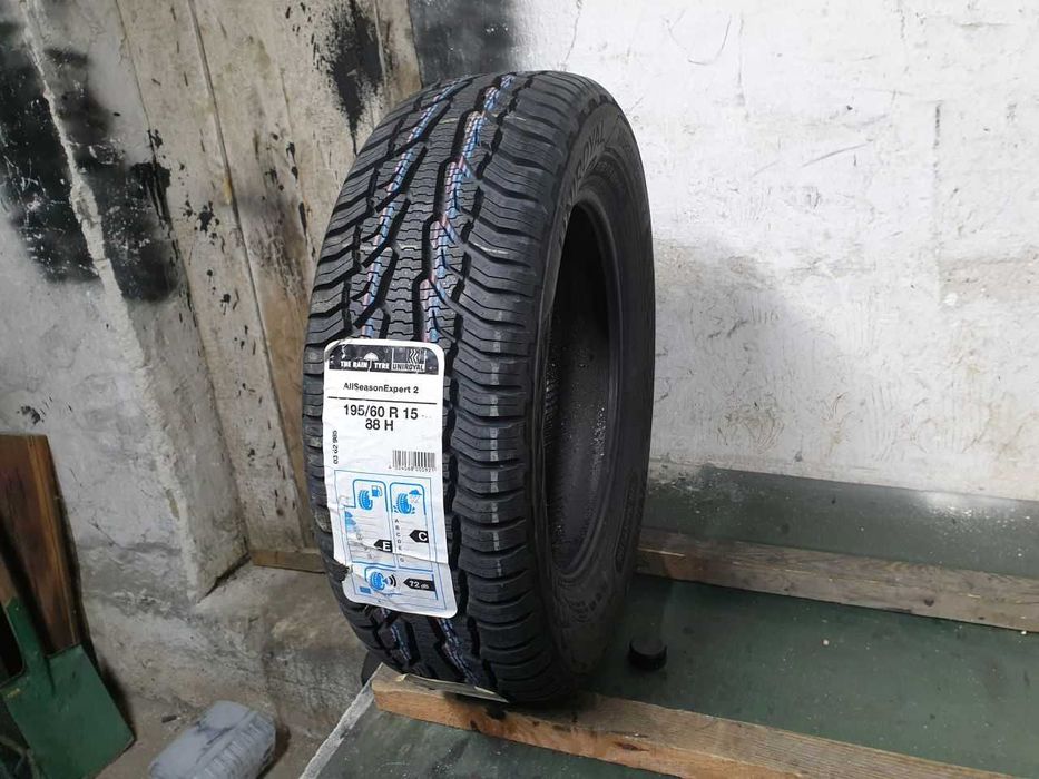 Nowa Opona całoroczna 195/60R15 9mm Uniroyal AllSeasonExpert 2