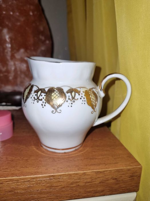 Молочник сливочник "Кружевной",Барановка,позолота,фарфор