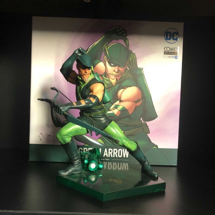 Green Arrow Iron Studios statue - DC Comics