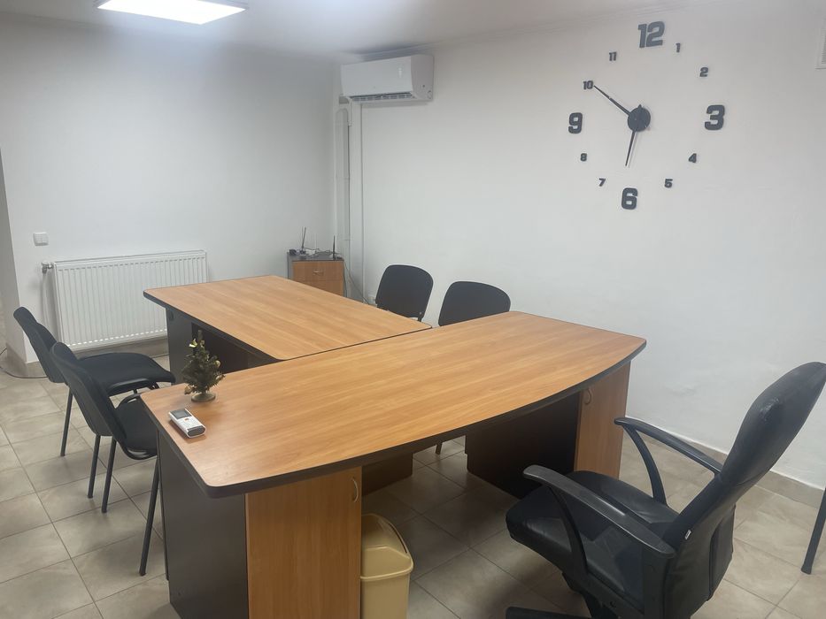 Здається в оренду комерційне приміщення у м. Коломия площа 68 кв. м