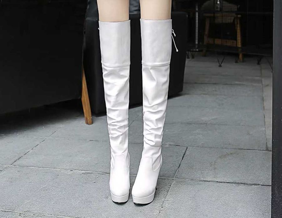 Kozaki za kolano wiązane czarne