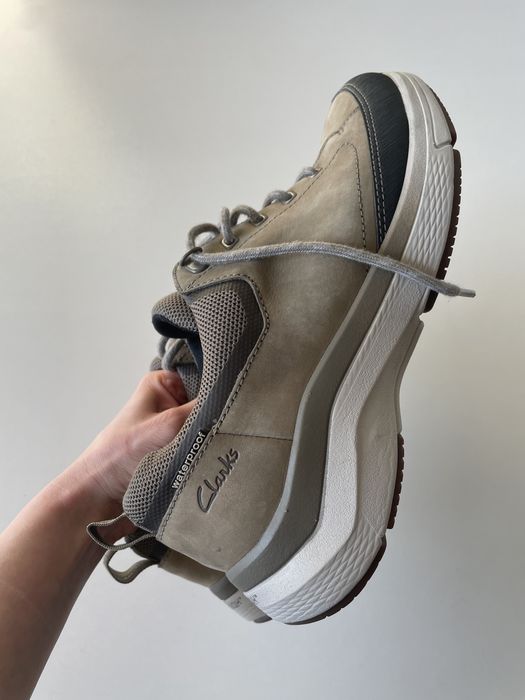 Clarks Wave 2.0 Vibe waterproof кросівки p. 42 оригінал