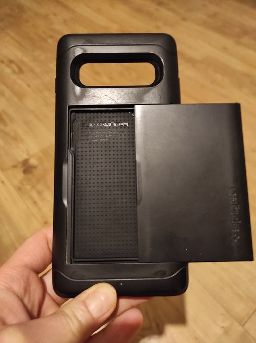 Case S10 plus z kieszonką
