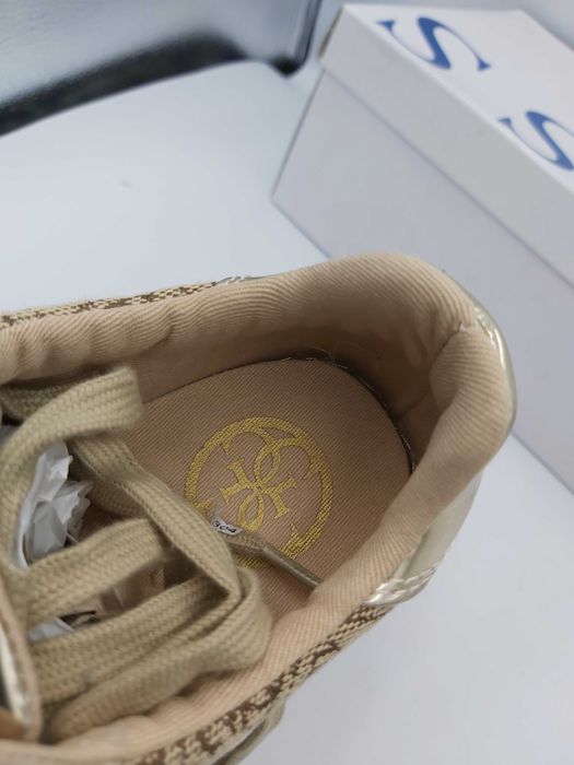 NOWE sneakersy GUESS złote monogram trampki rozmiar 35