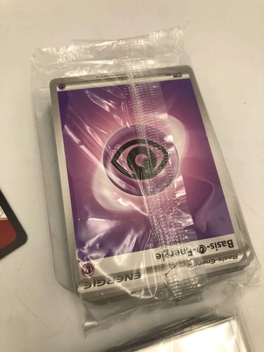 Pokémon Karmesin & Purpur 151 Zestaw: 9 Boosterów, Karty, Akcesoria