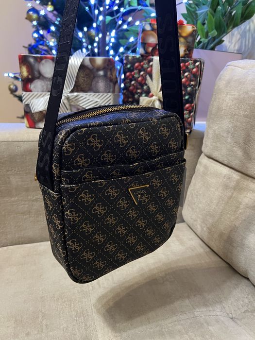 Чоловіча сумочка Guess