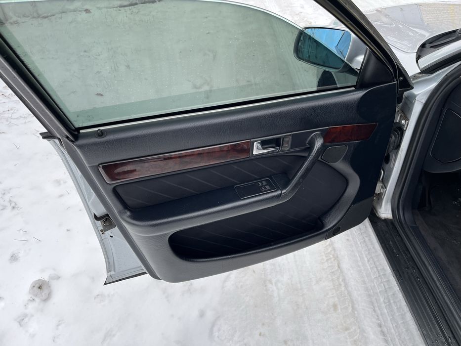 Ауді А 6  1997 р в доброму стані