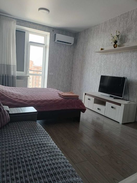 1к. подобово,Залізничний  вокзал! Академмістечко! Новий ремонт!