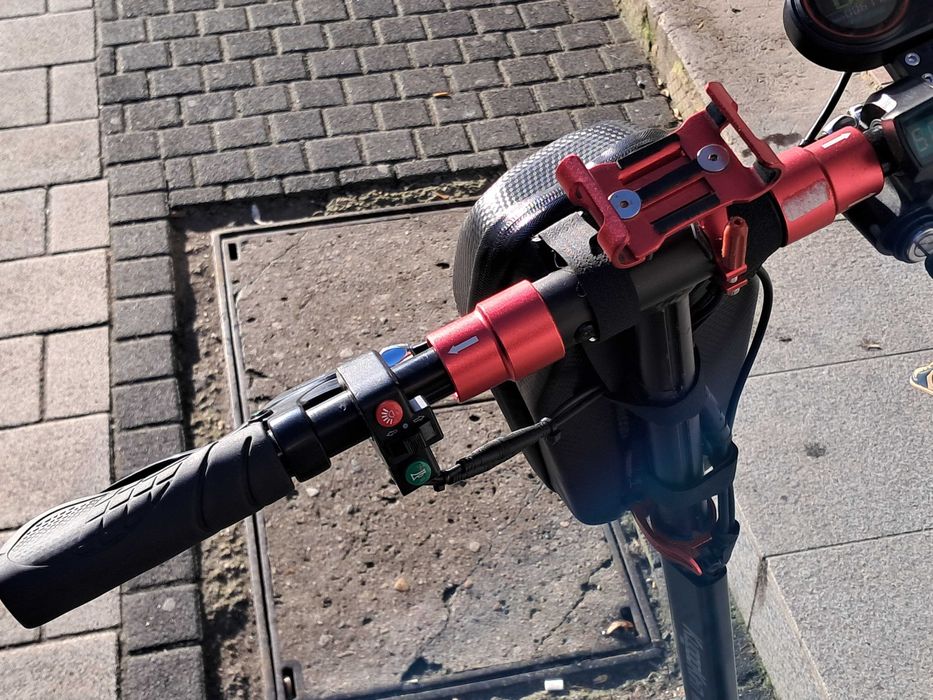 Hulajnoga elektryczna KUGOO KIRIN M4 + Ładowarka