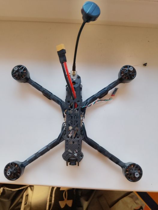 Fpv квадрокоптер