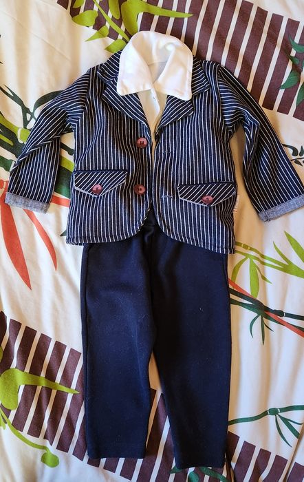 Костюм трійка на 1 рік