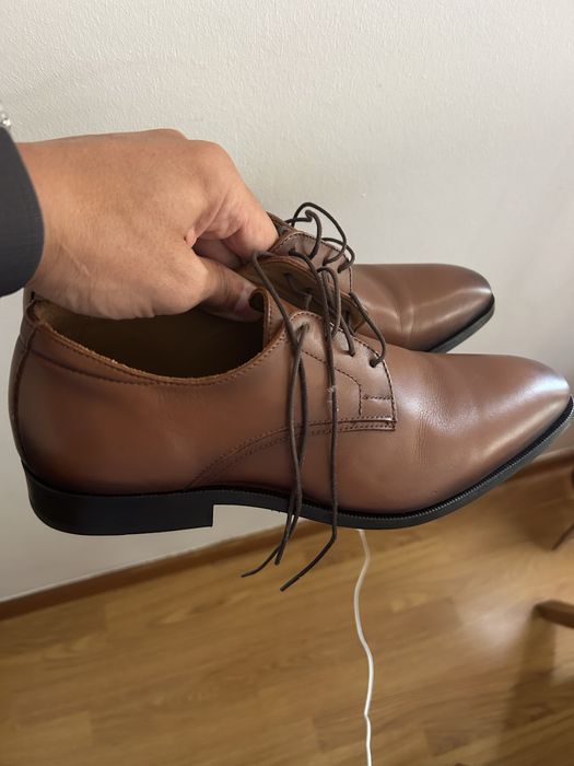 Sapatos em Pele N42