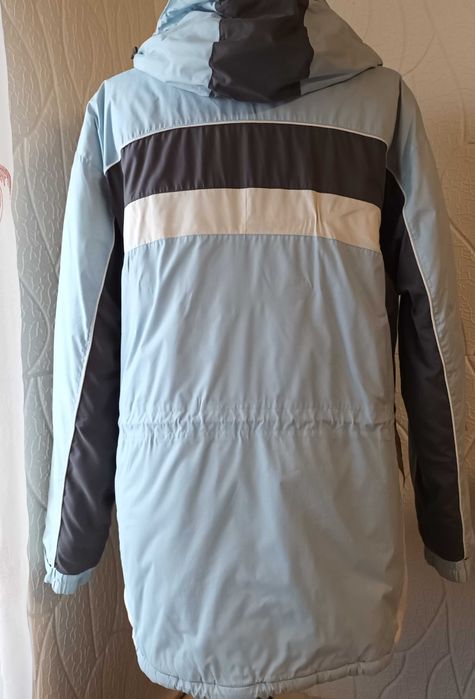 Куртка зимняя размер 46-48