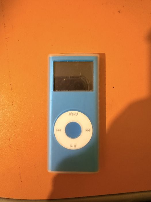 MP3-плеєр Apple iPod nano 2 Gen 4GB Blue (A1199) Оригінал з чохлом та зарядкою
