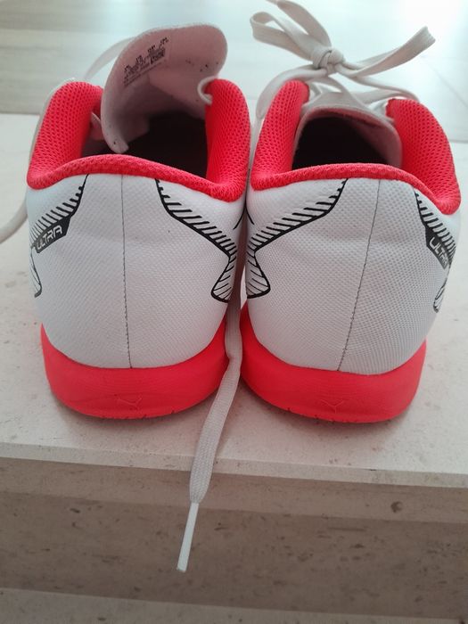 Ténis futsal Puma número 35