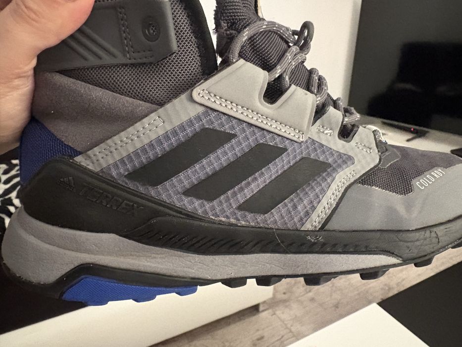 Buty zimowe Adidas terrex 42