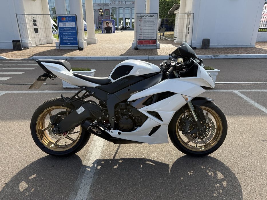 Продам kawasaki ninja zx6r 2012
