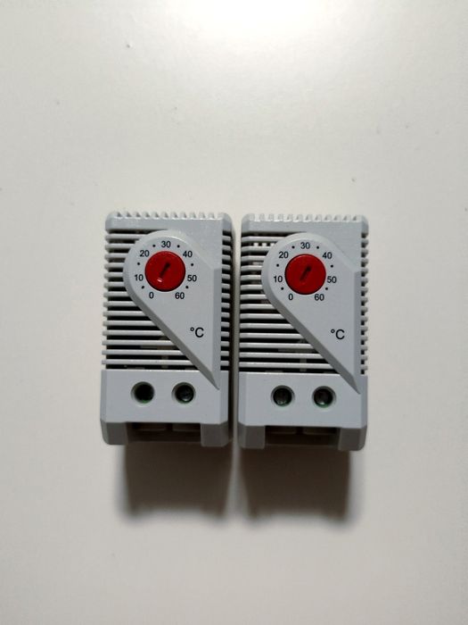 Termostat do szaf rakowych, sterowniczych