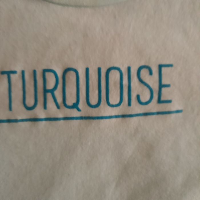 T-shirt azul turquesa bennetton