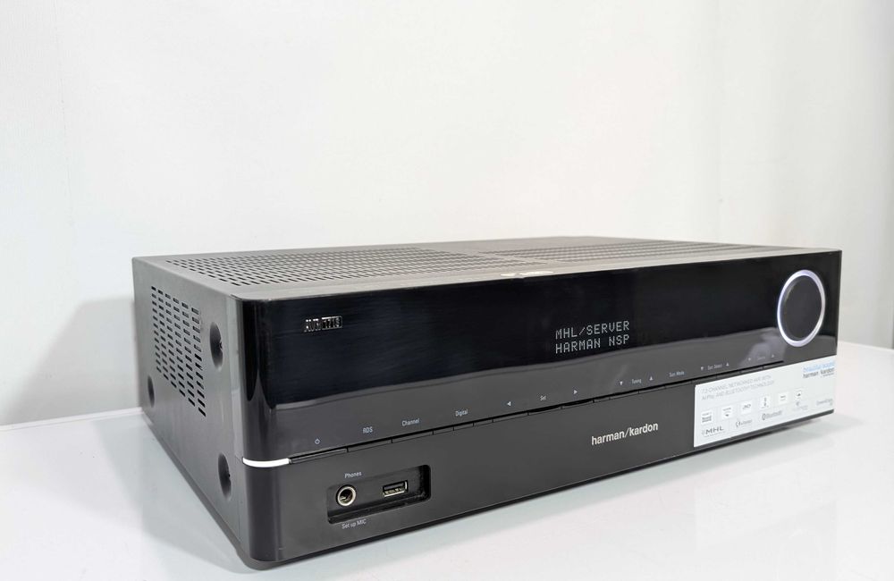 7.2 Ресивер Harman Kardon AVR 171S,має 100 Вт/канал/HDMI/Bluetooth/ARC