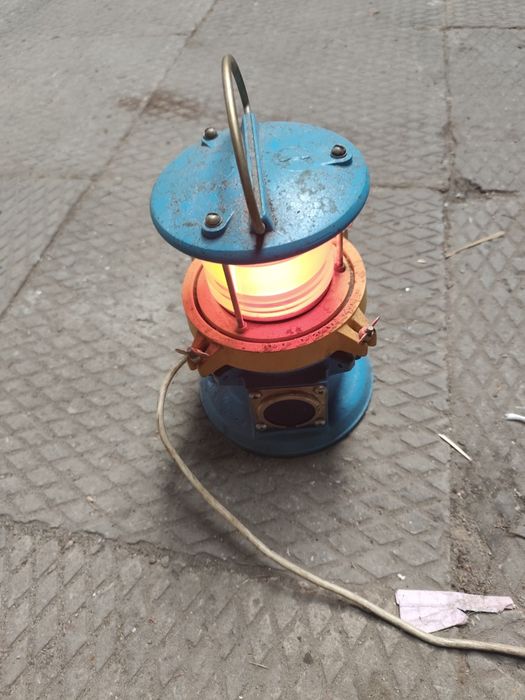 Stara lampa sygnalizacyjna