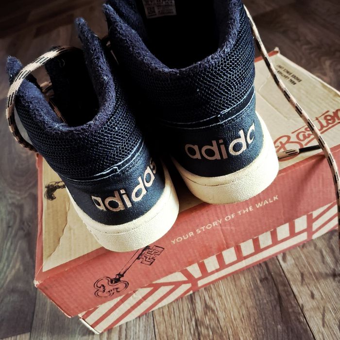 Кросівки Adidas  чоловічі  .