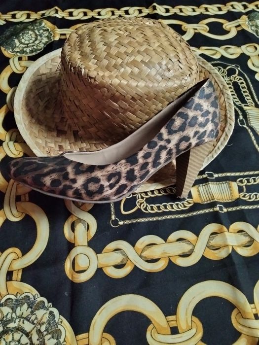 Vende-se sapatos de mulher n37