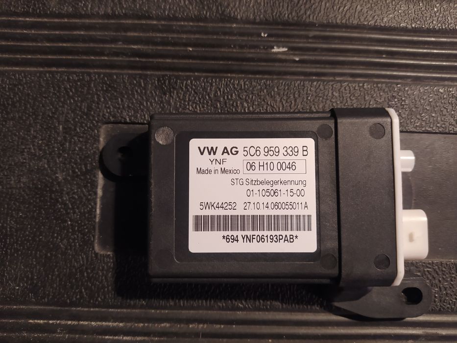 Блок датчика присутності пасажира