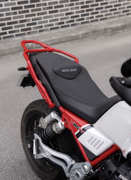 Moto Guzzi V85 TT 850